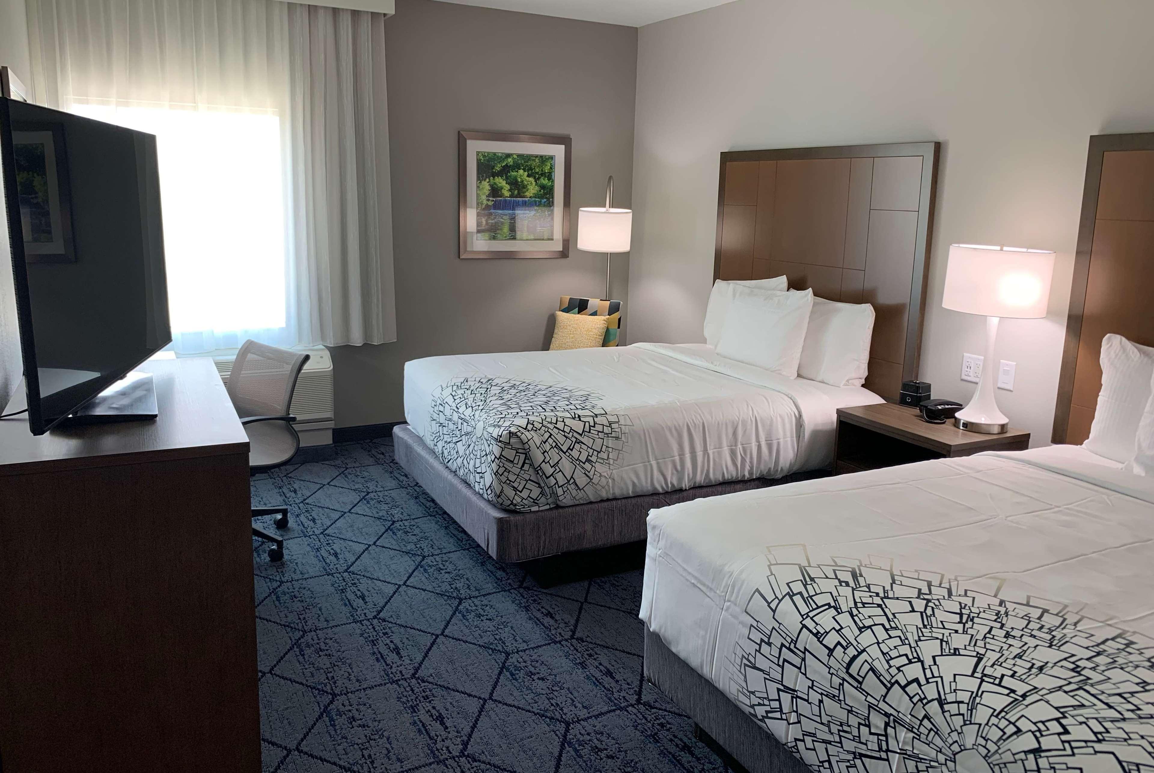 La Quinta Inn & Suites By Wyndham Round Rock Near Kalahari エクステリア 写真